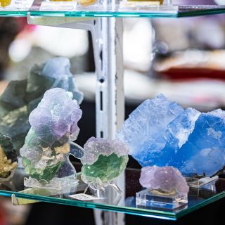 D-A-N-K-E für zwei unvergessliche Messetage 💎✨
So schön, diese besondere Stimmung mit euch zu teilen – wir hoffen, ihr hattet genauso viel Spaß wie wir!

Danke an alle Aussteller, das HCC-Team, DER GRILLMEISTER fürs leckere Essen 🍔🔥 und Fotograf Arthur für die tollen Shots 📸

👉 Save the Date: 05.–06.09.2026 – wir sehen uns wieder! 💫

#edelsteintagehannover #edelsteintage #mineralienmesse #messefeeling #hannoverevents #crystalevents